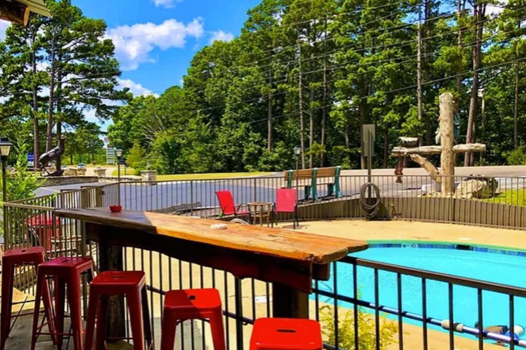 Stonegate Lodge 2 Queen Beds Fast Wifi 50In Tv Salt Water Pool Room # 305 Юрика-Спрінгс Екстер'єр фото